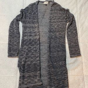 Gray Cover up/Shall/Cardigan